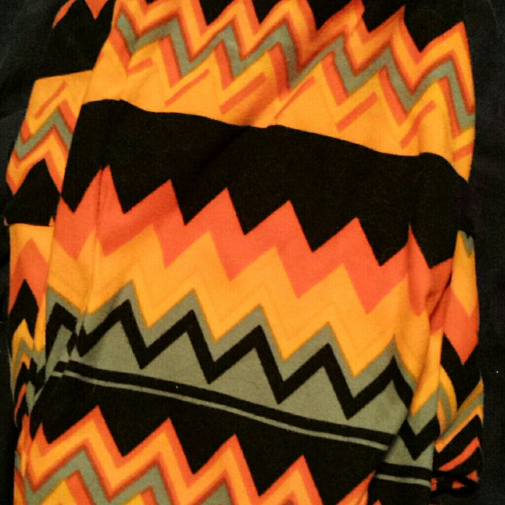 Orange and black LuLaRoe TC leggings